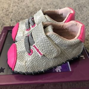 NIB pediped Jake infant shoe (0-6mo) in Silver